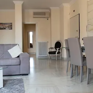 Apartamento Tritone, Roma