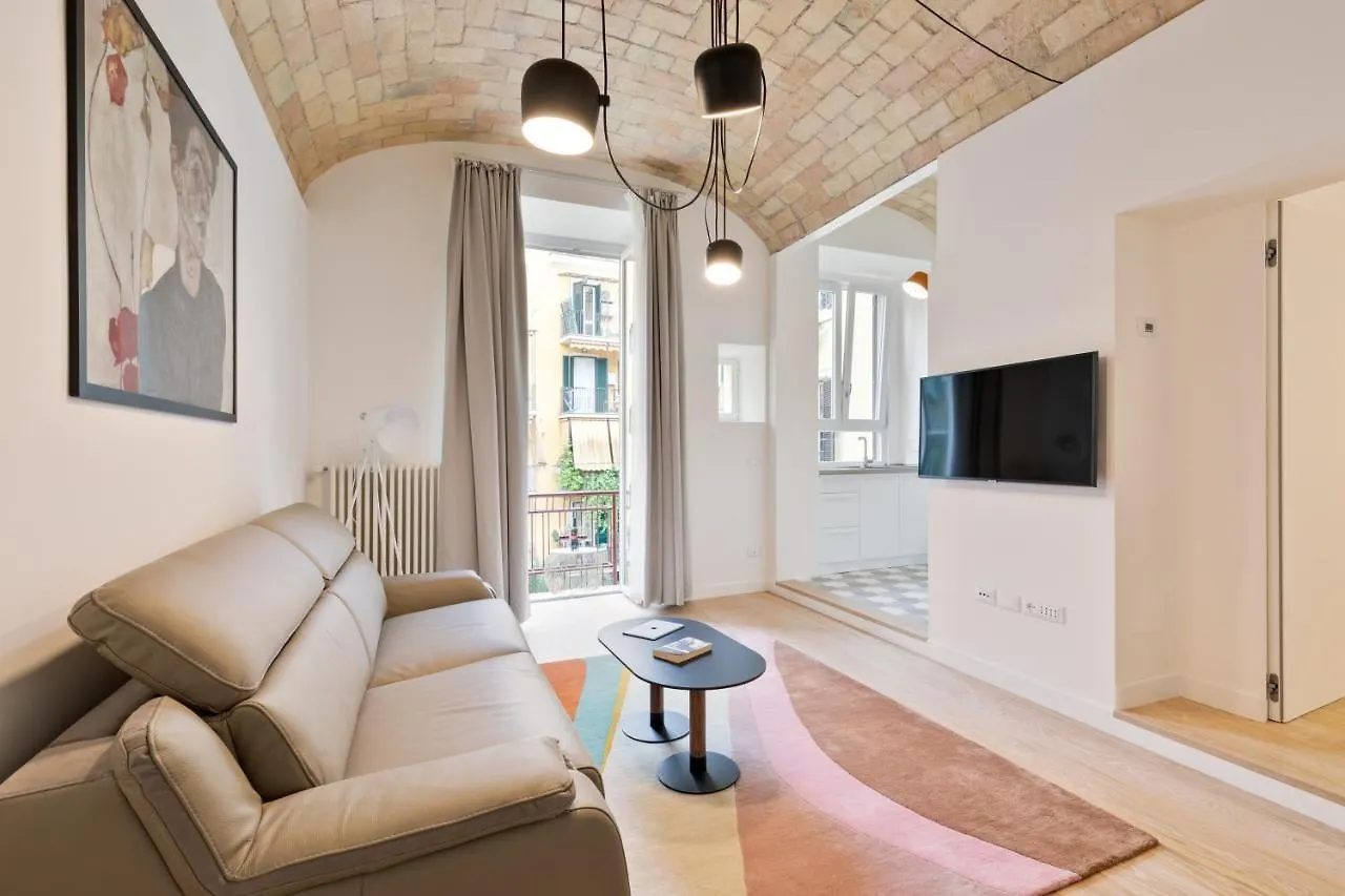 Buzzstays - Stylish Apartments Vatican Rome Downtown