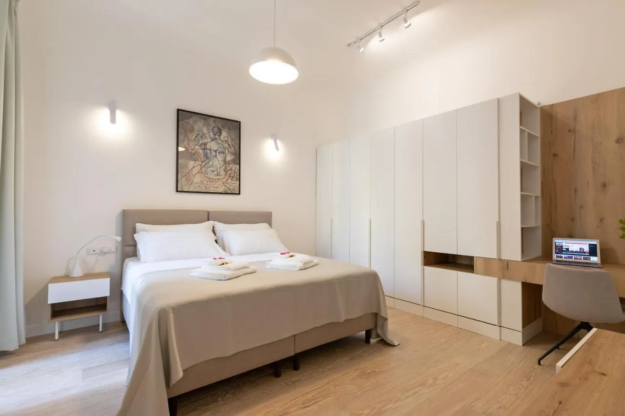 Buzzstays - Stylish Apartments Vatican Rome Downtown