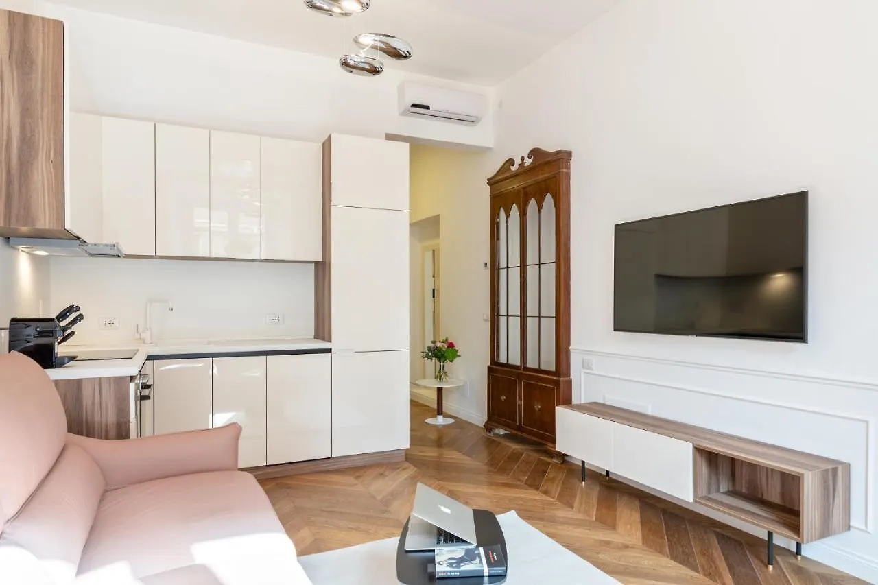 Buzzstays - Stylish Apartments Vatican Rome Downtown