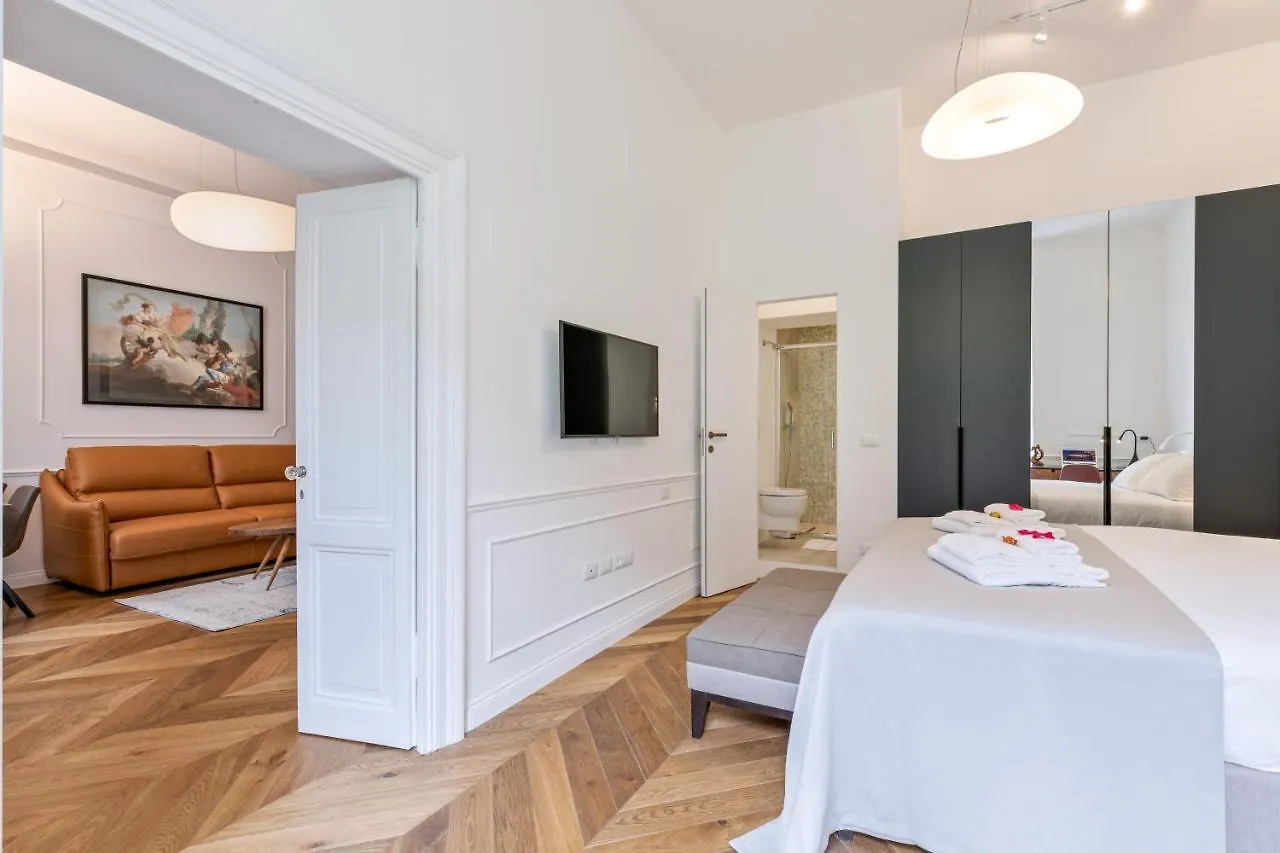 Buzzstays - Stylish Apartments Vatican Rome Downtown 0*,